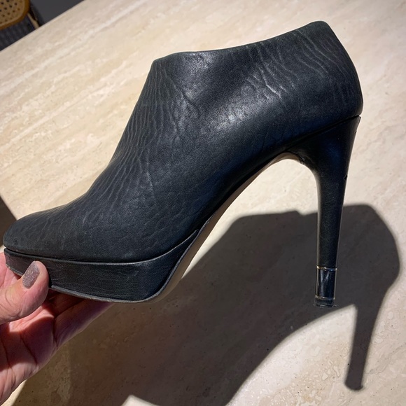 Dior boots - Picture 1 of 8